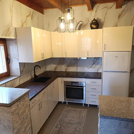 House Sarajevo * Ilidza
